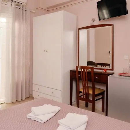 Plaza 3* Spétses